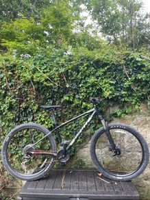 2 Mountain Bikes Giant Talon and Ignite MTB Priced to Sell