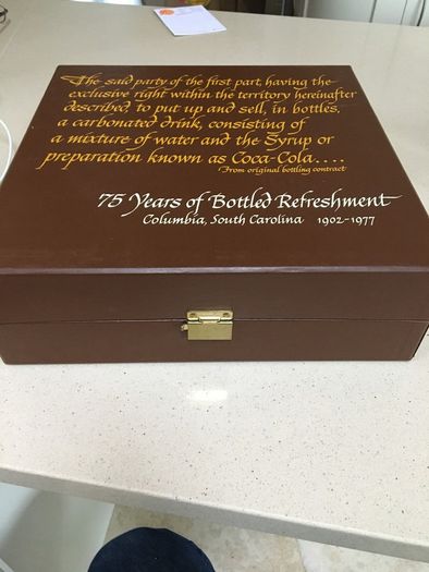 Coca Cola 75 Years Anniversary Box Set 1902-1977