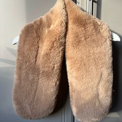 Gallery faux fur scarf