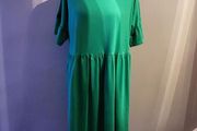 Dunnes green oversized tunic, Size 16-18