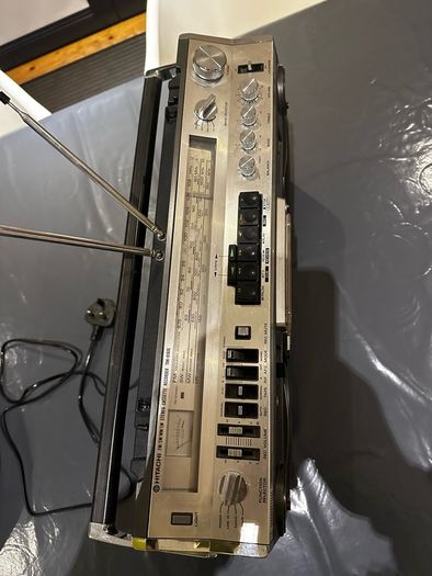 Vintage Philips Boombox D8323 Radio Cassette Recorder, working good.