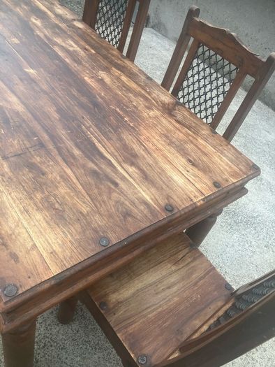 table and chairs