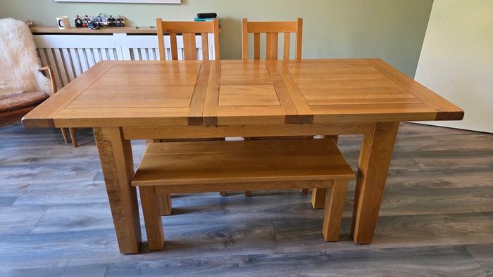 Premium Solid Oak Butterfly Extendable Dining Set Bench & Chairs