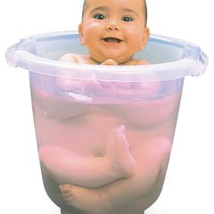 Tummy tub baby bath