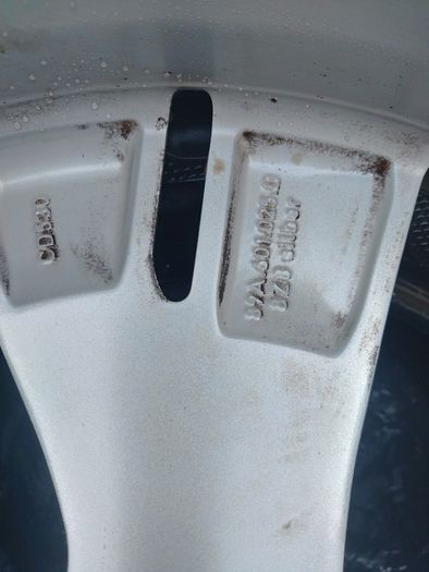 Genuine Audi Q4 E-Tron 20'' FRONT. 5x112 (2 available) Delivery