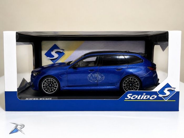 1:18 BMW M5 Touring (G99)