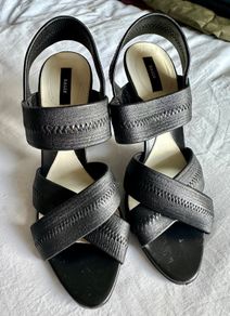 Bally vintage Y2K 00s leather black strappy high heel sandals EU37.5
