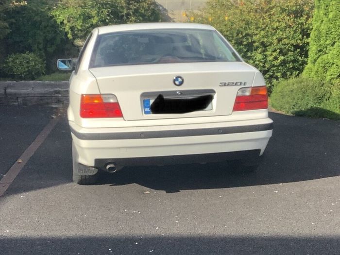 Bmw 3-series 1992- Final Price. No Offers