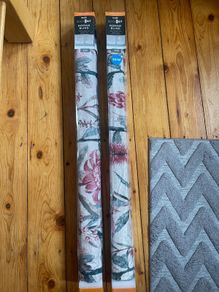 Blackout roman blinds