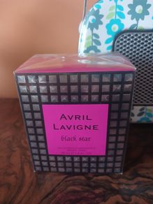 Avril Lavigne Black Star perfume