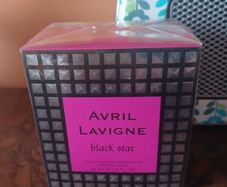 Avril Lavigne Black Star perfume