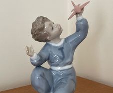 Nao By Lladro Figurine