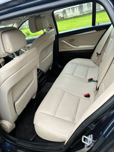 BMW 5-Series 2012