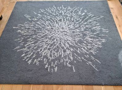 rug 200cms x 200cms