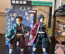 Demon slayer figures tanjiro giyu