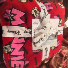 Kids XL hooded blanket with sleeves
