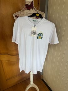 mens t shirt medium