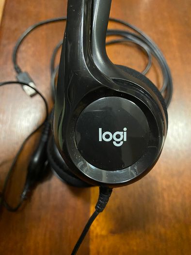 Logitech Headphones with Microphone