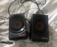 speakers
