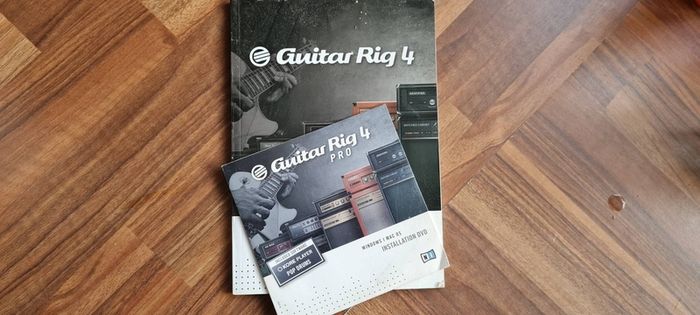 Native Instruments Rig Kontrol 3 & (Guitar Rig 4)