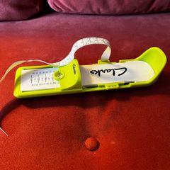 Clarks toddler foot gauge