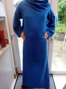 Fleece oversized wearable throw