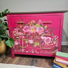 Chest of drawers