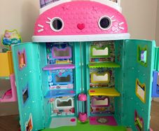 Gabbys dollhouse toys