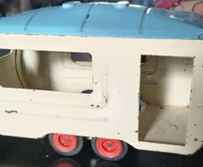 Triang Caravan