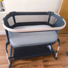 Maxi Cosi Iora Air bedside crib