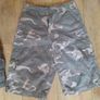 2 pairs of boys cargo shorts 26 inch waist Image 3