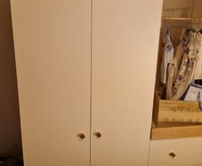 Two-door wardrobe with drawers