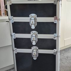 makeup travel case