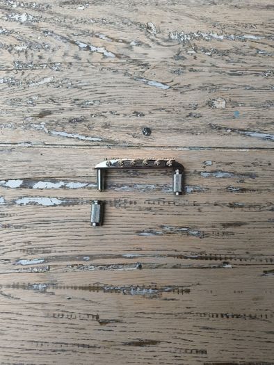 Jazzmaster/Jaguar style bridge