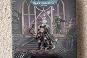 Warhammer Commemorative Series: Inquisitor Ostromandeus. New, still sealed.