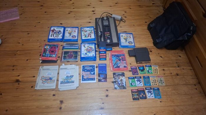 Intellivision Console, Games & Voice Module