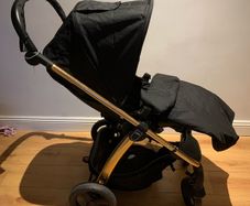 Mamas and Papas buggy