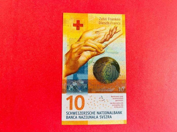 Switzerland  10 Franken  2016. Pick 75a.  ). UNC