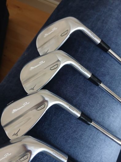mizuno irons