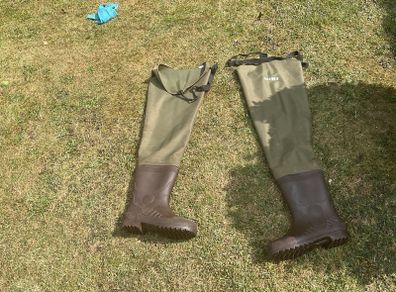 Waders size 8/42 like new