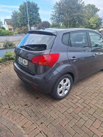 kia Venga 1.6  Automatic