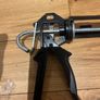 caulk gun Image 2