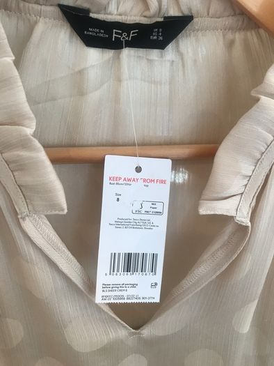 BNWT Beautiful Champagne Spot Blouse size 8