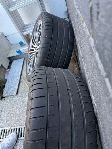 BMW g30/31 genuine alloys