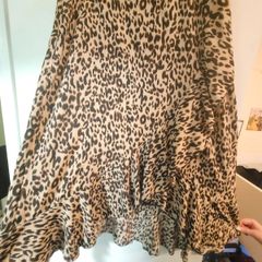leopard print skirt