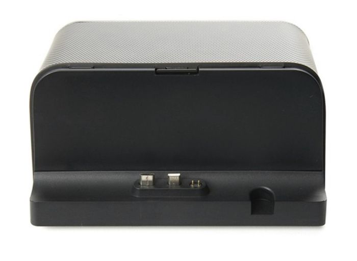 Motorola Xoom 32GB WiFi + Otterbox Defender Case