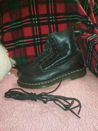 Dr Martens  size 6 UK 39 EU brown