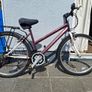 Child's mountain bike (like new) Image 8