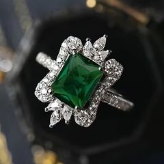 Vintage Style Emerald Stone Silver Ring