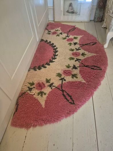 Vintage Hand Knotted Rug